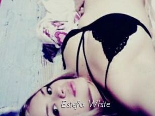 Estefa_White