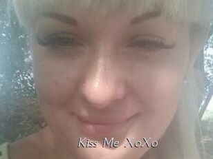 Kiss_Me_XoXo