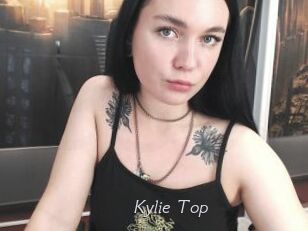 Kylie_Top