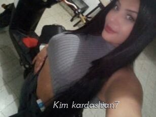 Kim_kardashian7