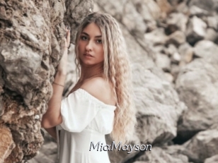 MiaMayson