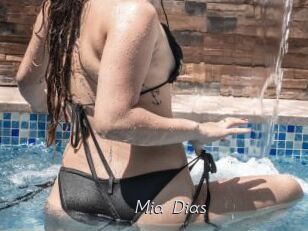 Mia_Dias