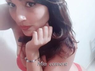 Mia_connorst