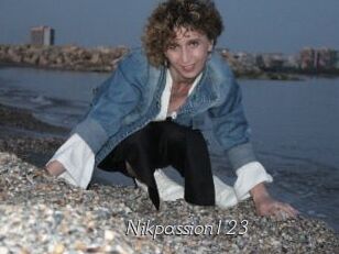 nikpassion123 Le Scandale