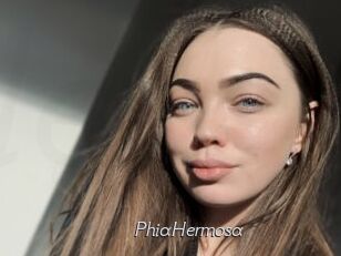 PhiaHermosa Le Scandale