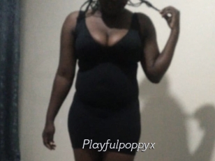 Playfulpoppyx