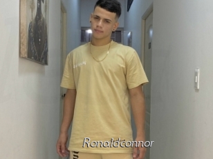 ronaldconnor Le Scandale