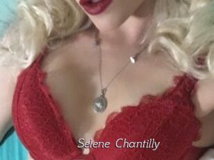 Selene_Chantilly