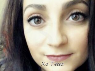 xo_Tessa Le Scandale
