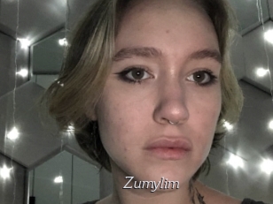 zumylim Le Scandale